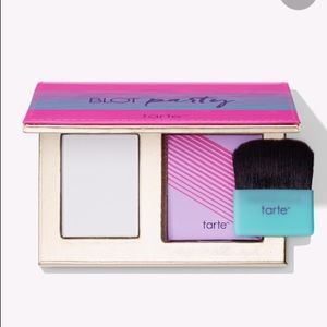Tarte blotting powder